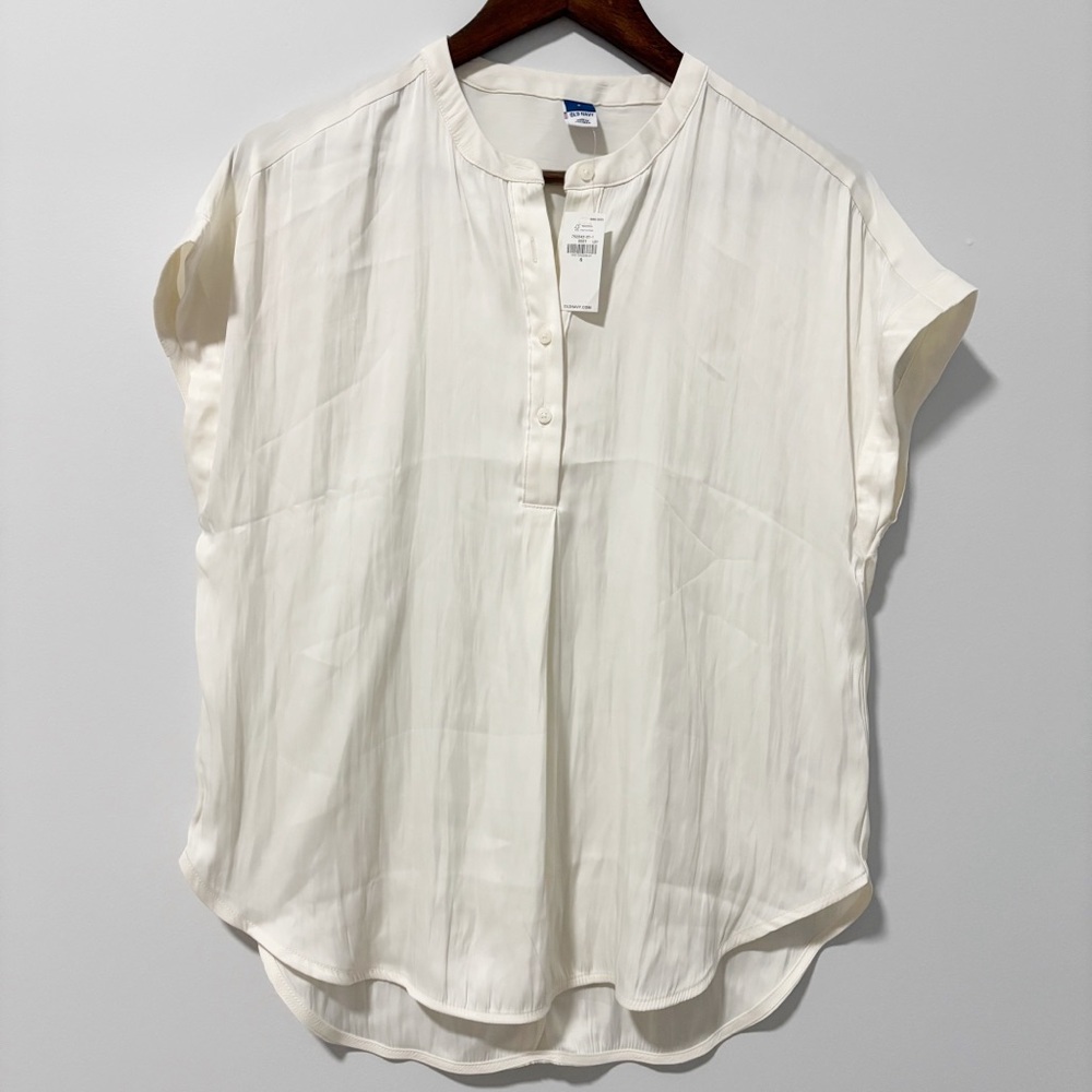 Old Navy Womens Off White Top Cap Sleeve 1/2 Button Down Popover NWT Size‎ Small